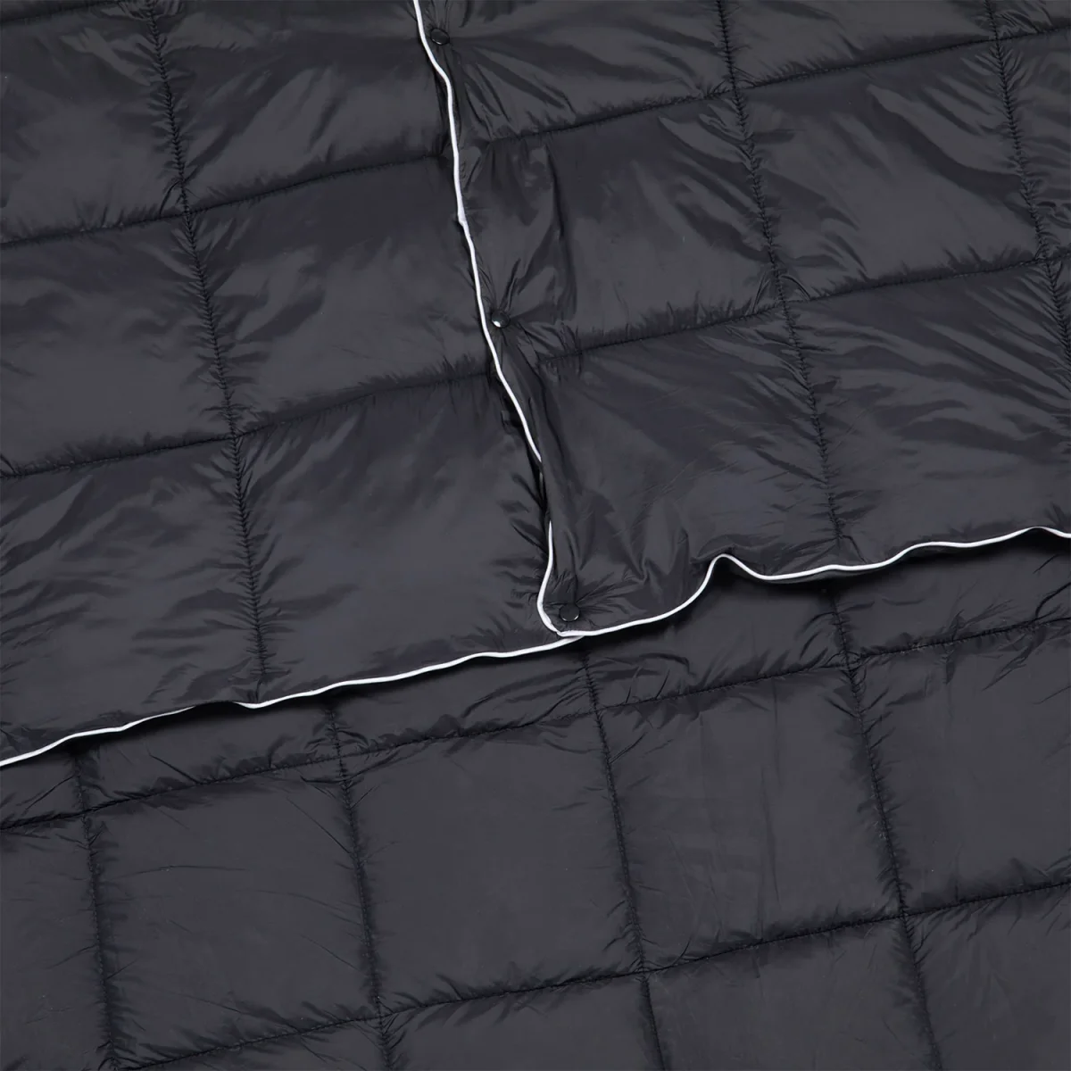 Manta Térmica Outdoor Puelo Negro - Imagen 9