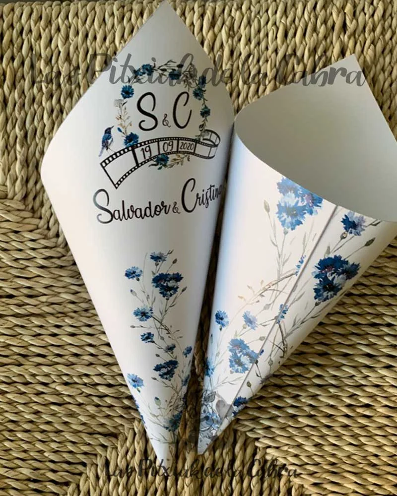 Conos Cine y Flores Azules - Imagen 2