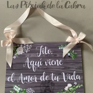 Tito, aquí viene el amor de tu vida Gris