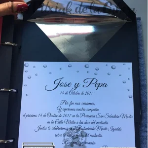 Invitación Cuadrada Burbujas Plata