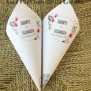 Conos para pétalos Juanmi&Casandra