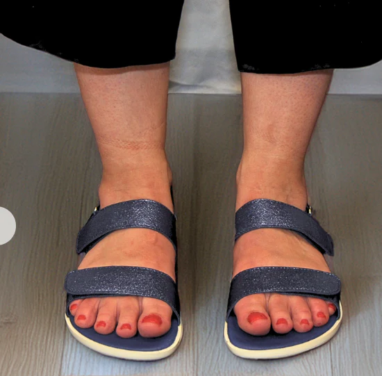 Babylobitos sandalias barefoot Arandanos (suela 1 cm)