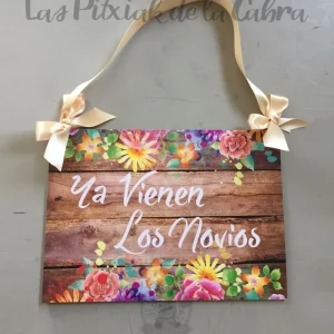 “Ya vienen los Novios”