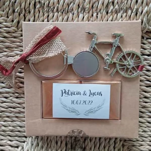 Llavero Bicicleta y Bombones