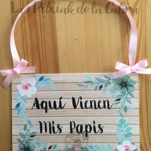 Aquí vienen mis papis lazo rosa