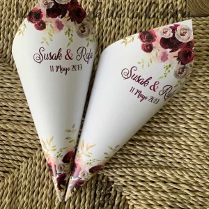 Conos o cucuruchos para la boda de Susak