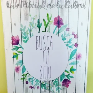 Busca tu sitio estampado morado