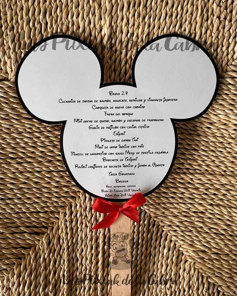 Pai Pai Minuta con Forma Mickey Mouse