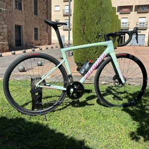Specialized Tarmac SL8 105 Di2 Montaje GR-100 2025